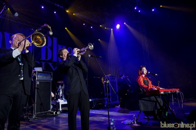 Davina &amp; The Vagabonds (6)